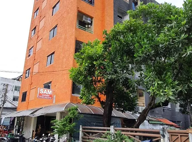 Sam Apartment